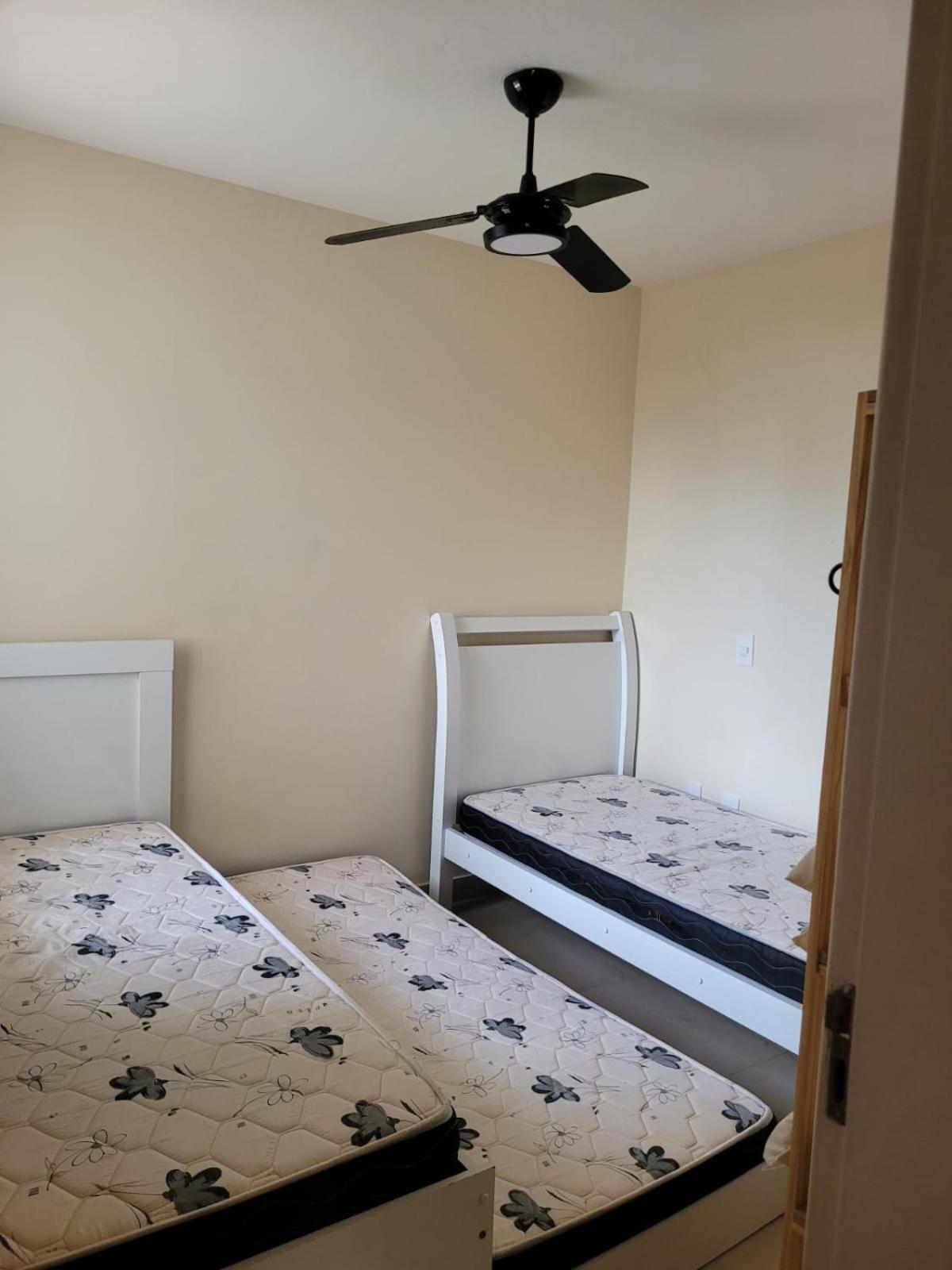 Apartamento Na Praia Do Morro- Guarapari, De Frente, Varanda Ampla, Duas Quadras Da Orla Da Praia Esterno foto